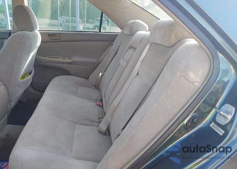 2003 Toyota Camry Le from USA, damaged, VIN 4T1BE32K33U691155